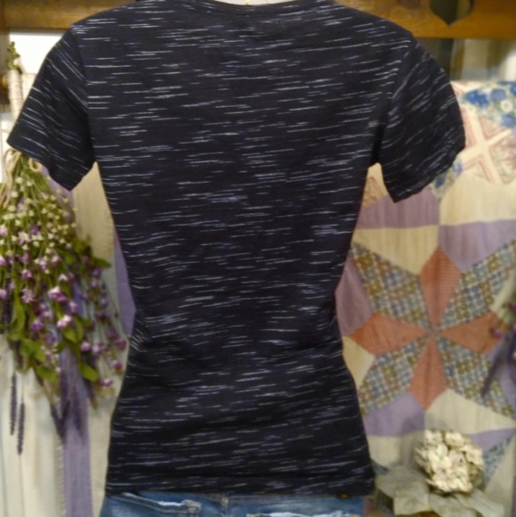 Show Off Clothing Graphic Tee - Picture 4 of 5